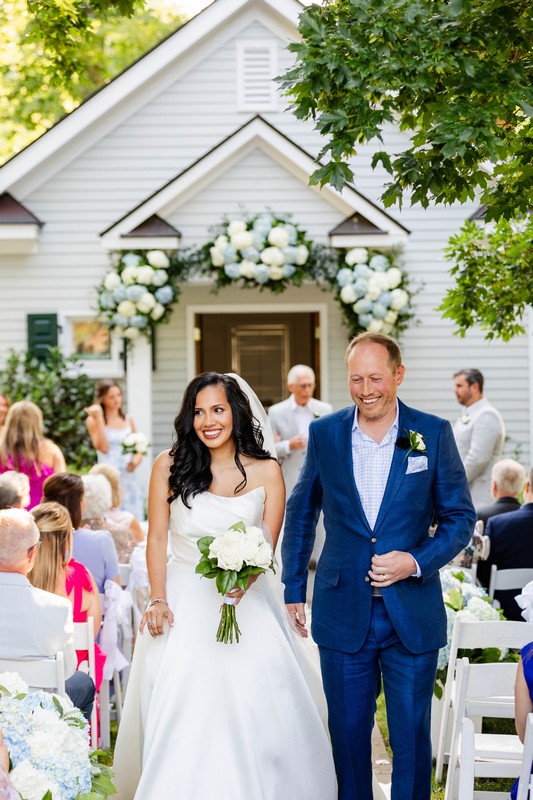 Wedding Ceremony flowers from Antonina's Floral Design 16