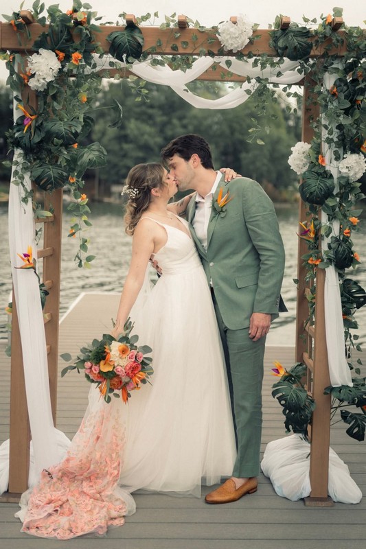 Wedding Ceremony Flowers from Antonina's Floral Design23